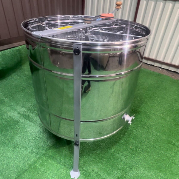 Медогонка 6-ти рамочная нержавеющая на подставке, поворотная рамка Дадан, ременная передача