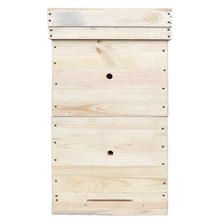 Улей многокорпусный под рамку типа «Дадан» 300 мм (2 корпуса, 10 рамок) Улей многокорпусный под рамку типа «Дадан» 300 мм (2 корпуса, 10 рамок)